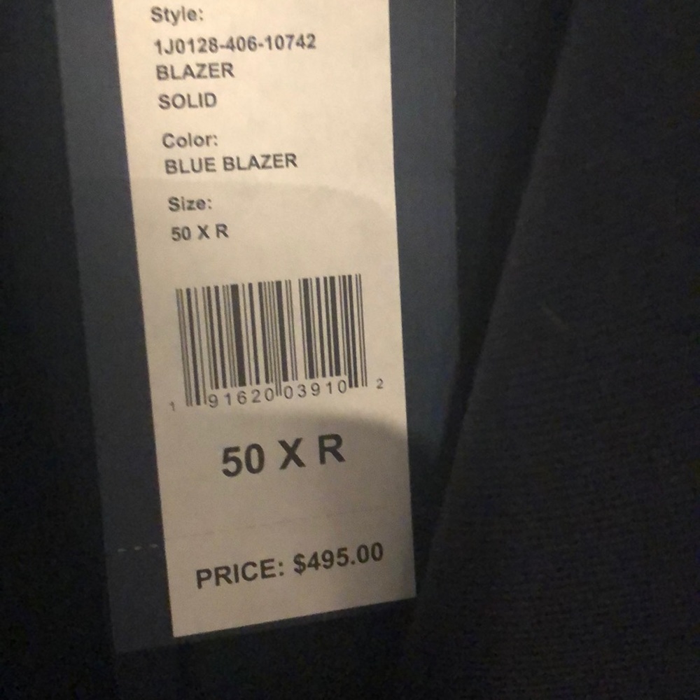 Blazer - Picture 3 of 5